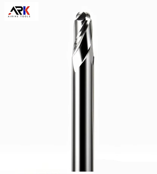 Paano Piliin ang Bilis ng Pag-ikot para sa Mga Welded Milling Cutter? Paliwanag ng Pabrika